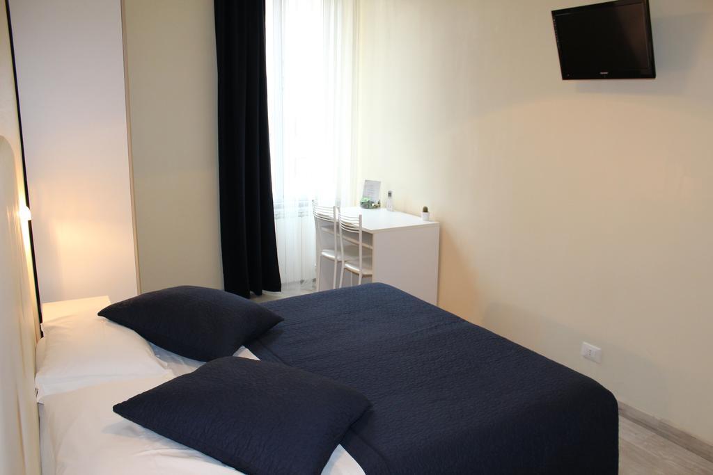 Home 57 Relais Рим Экстерьер фото